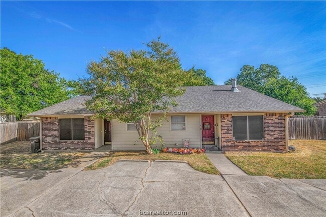 property at 1205 April Bloom