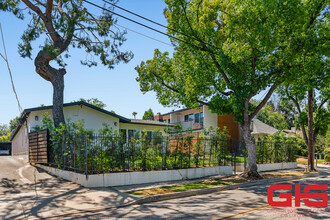 435 N Wilson Ave in Pasadena, CA - Building Photo - Building Photo