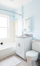 2 Dixfield St, Unit SF in Boston, MA - Foto de edificio - Building Photo