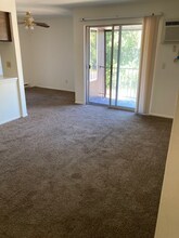 21761 Hillside Dr in Clinton Township, MI - Building Photo - Building Photo