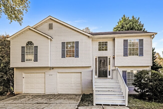 property at 3481 Oak Leaf Ct