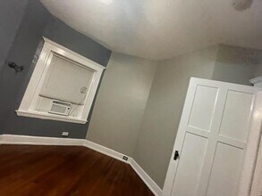 1445 S 3rd St, Unit 7 Room House in Louisville, KY - Building Photo - Building Photo