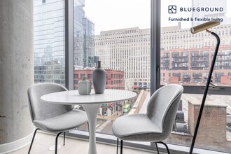 311 W Illinois St in Chicago, IL - Building Photo - Building Photo