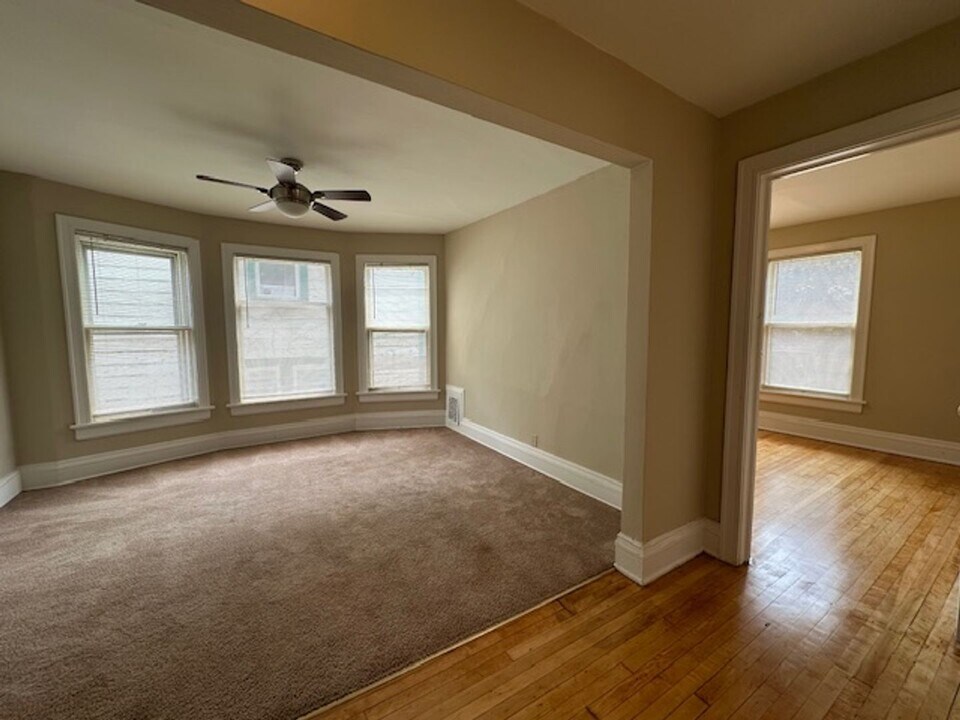 2724 N Murray Ave-Unit -2726-Upper in Milwaukee, WI - Building Photo