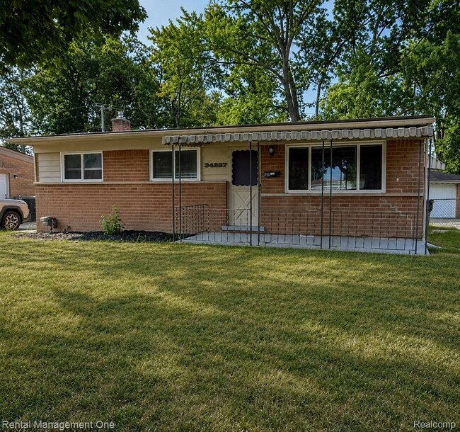property at 34227 Florence St