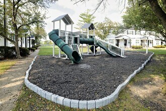 Townhomes at Andrus in Columbus, OH - Building Photo - Building Photo