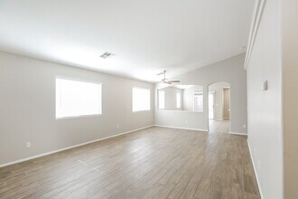 3129 W Sunland Ave in Phoenix, AZ - Building Photo - Building Photo