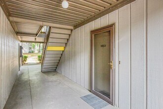 2260 Sunderland Rd in Winston-Salem, NC - Building Photo - Building Photo