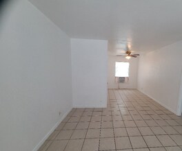 641 Robinson St in Corpus Christi, TX - Building Photo - Building Photo