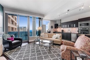 737 Olive Way, Unit 2410 in Seattle, WA - Building Photo