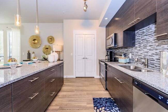 property at 1724 Mercantile Pkwy