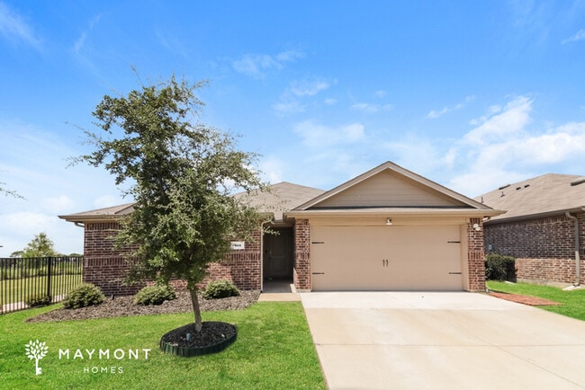 property at 801 Darlington Oak Ave