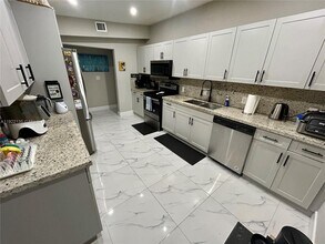 13560 NW 2nd Ave in North Miami, FL - Building Photo - Building Photo