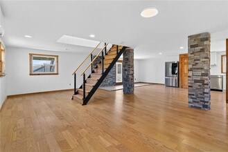 999 Salmon Creek Rd in Lansing, NY - Building Photo - Building Photo