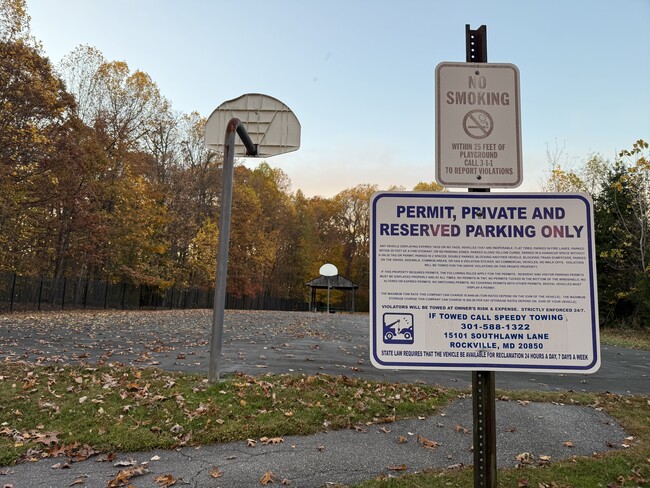 property at 14201 Woolen Oak Ct