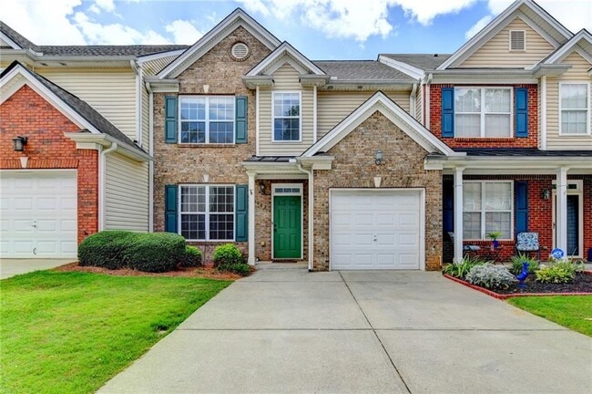 property at 3067 Kentmere Dr