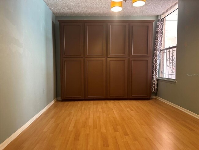 516 Orange Dr in Altamonte Springs, FL - Building Photo - Building Photo