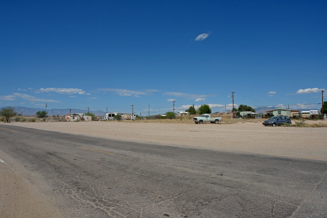 Mobile Home Park - 19 spaces in Tucson, AZ - Building Photo