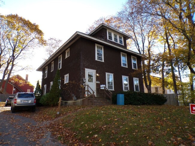 property at 19 Oak St