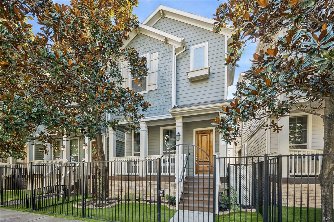 1224 Nelson Falls Ln in Houston, TX - Building Photo