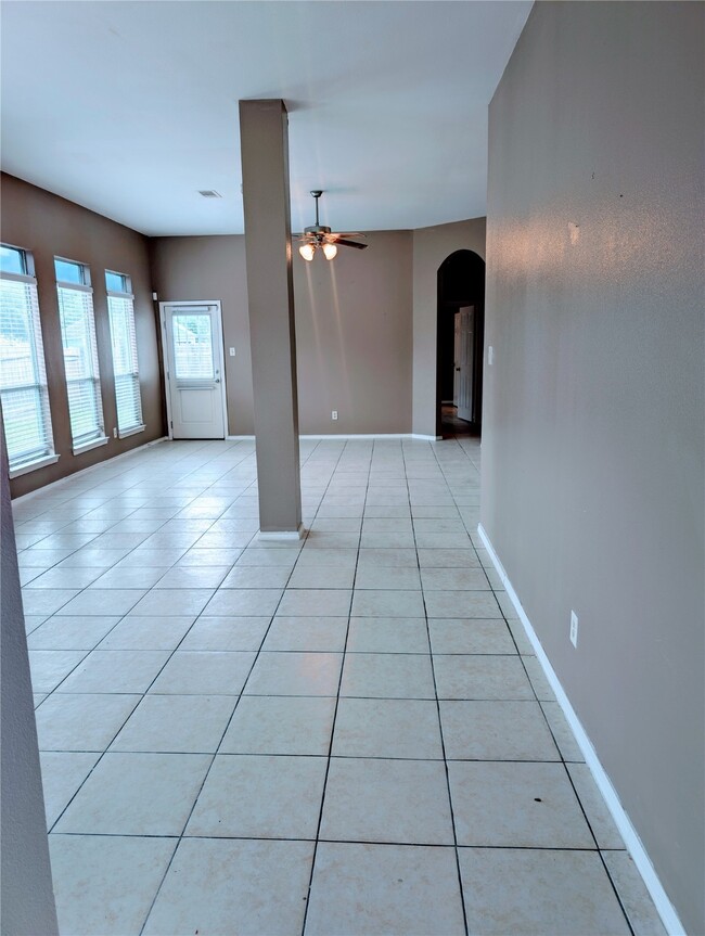 16626 Williamhurst Ln in Houston, TX - Building Photo - Building Photo