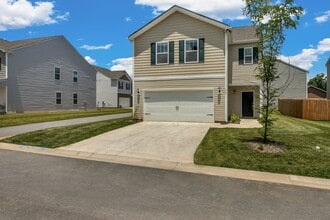 507 Jaca Ln in Arden, NC - Building Photo - Building Photo