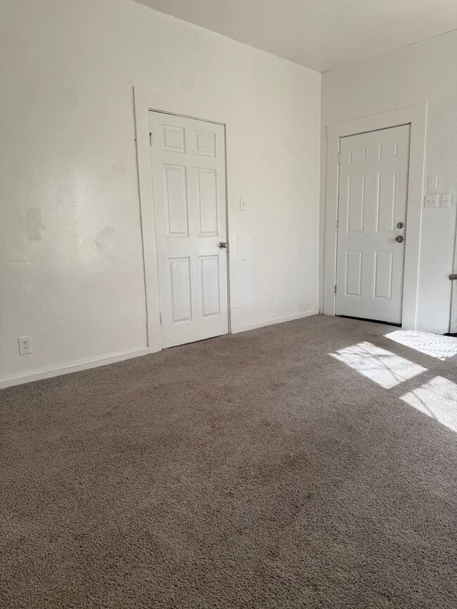 1025 Lake Charles Ave in Port Arthur, TX - Building Photo - Building Photo