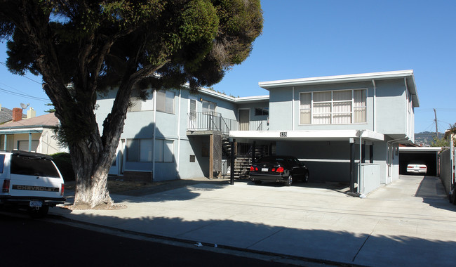 438 36th St in Richmond, CA - Foto de edificio - Building Photo