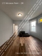 173 Wegman Pkwy in Jersey City, NJ - Building Photo - Building Photo