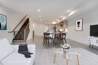 290 Griffith St in Jersey City, NJ - Building Photo - Building Photo