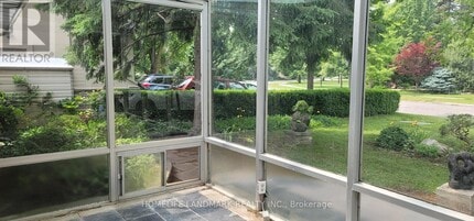 50 Larkfield Dr in Toronto, ON - Building Photo - Building Photo