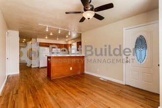 316 Garden Ave SW in Los Lunas, NM - Building Photo - Building Photo