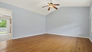 105 Hawsboro Ct in Jacksonville, NC - Building Photo - Building Photo