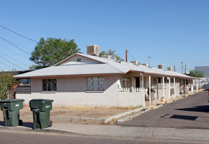 Aurora Place Apartments