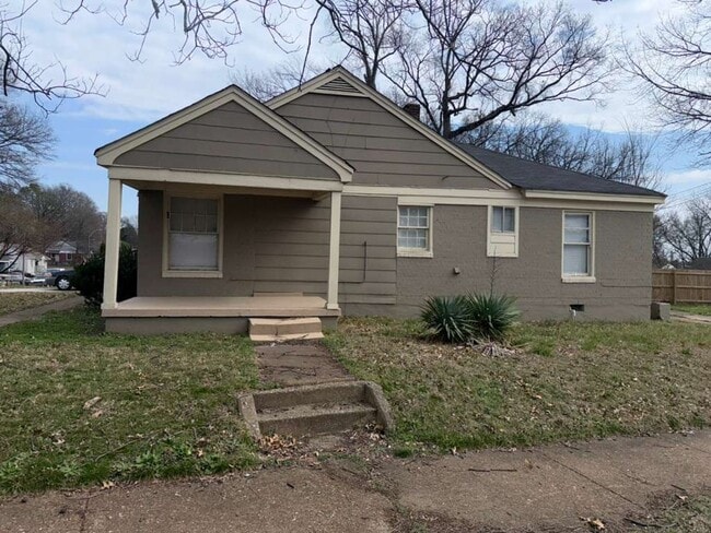 2283 Poe Ave in Memphis, TN - Building Photo - Building Photo