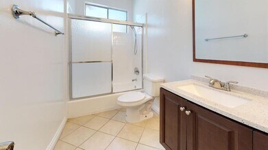 2611 Ocean Ave in Los Angeles, CA - Building Photo - Building Photo