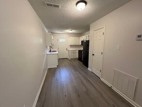 1156 S Washington Ave in Brownsville, TN - Building Photo - Building Photo