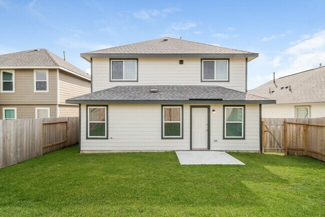 1228 Narrow Hts Dr in Conroe, TX - Building Photo - Building Photo