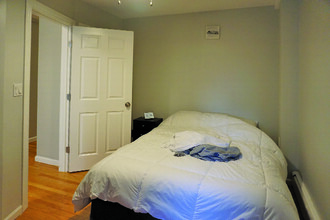 23 Lambert St, Unit 1A in Cambridge, MA - Building Photo - Building Photo
