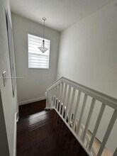 10423 NW 70th Ln in Doral, FL - Building Photo - Building Photo