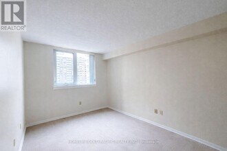 1055 Bay St. in Toronto, ON - Building Photo - Building Photo