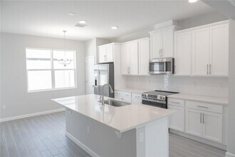 583 Pothos St in Apopka, FL - Building Photo - Building Photo