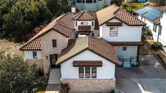 property at 15101 Barrie Dr