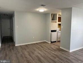 7900 Frankford Ave in Philadelphia, PA - Building Photo - Building Photo