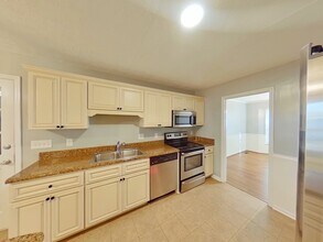 7030 Trevor Ln in Fayetteville, NC - Building Photo - Building Photo