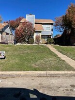 9984 Lone Eagle Dr in Fort Worth, TX - Building Photo