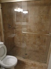 530 W 10th St in Kansas City, MO - Building Photo - Building Photo