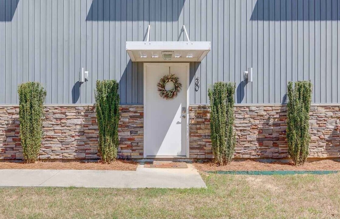 30 Oak Glen Dr in Greenville, SC - Foto de edificio