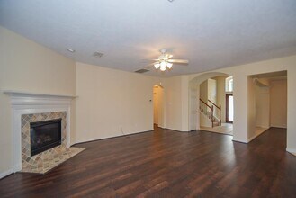 28018 Wind Hawk Dr in Katy, TX - Building Photo - Building Photo
