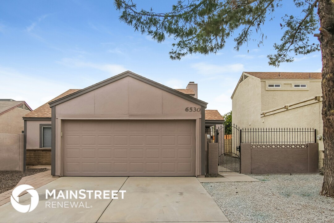 6530 W Cinnabar Ave in Glendale, AZ - Building Photo